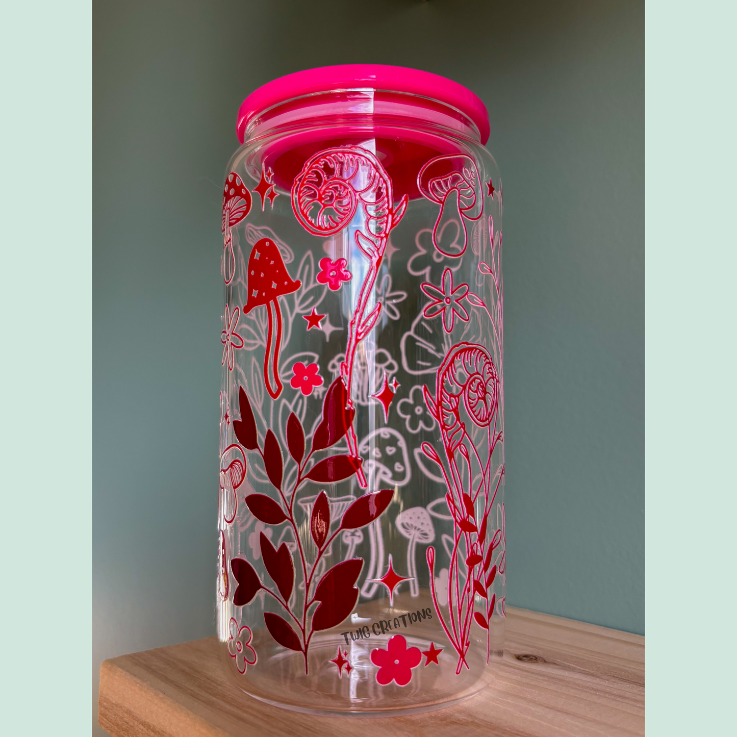 Mushroom Grove 16 oz Glass Cup