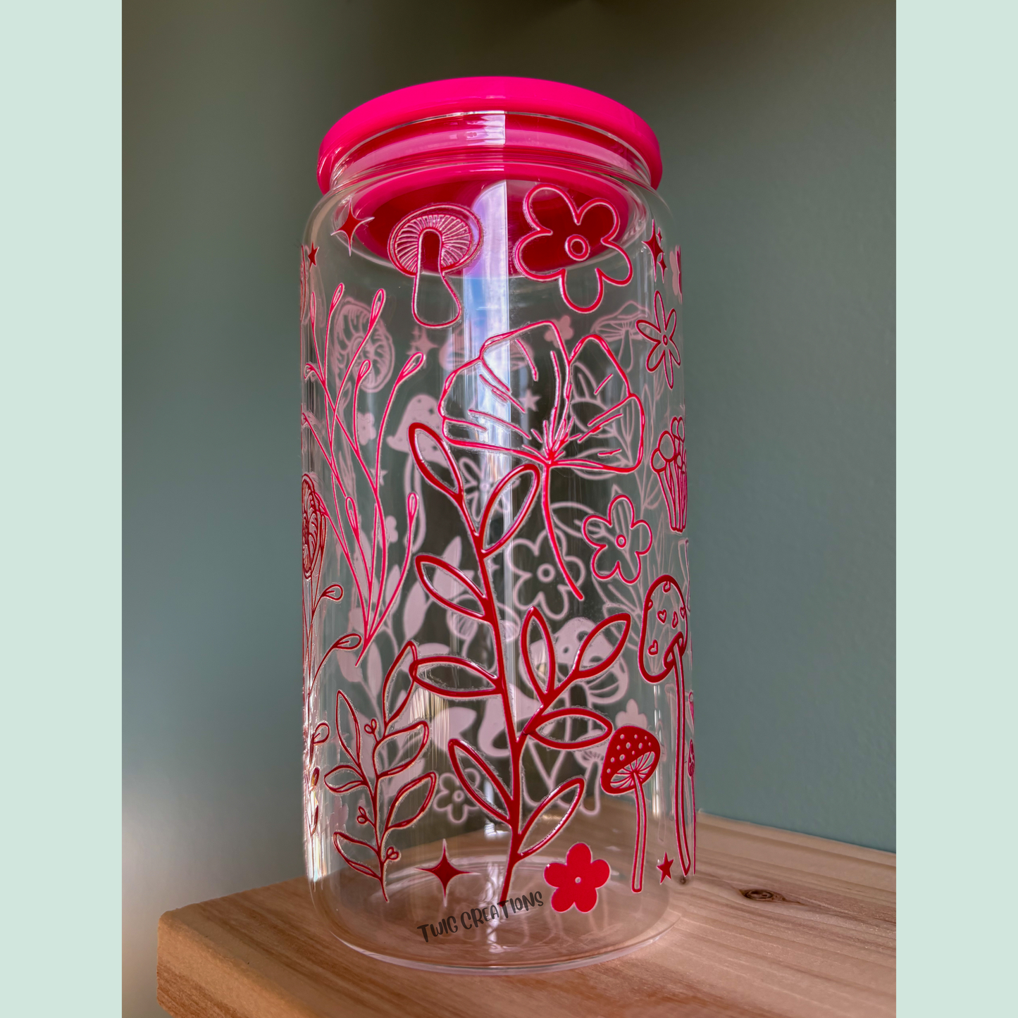 Mushroom Grove 16 oz Glass Cup