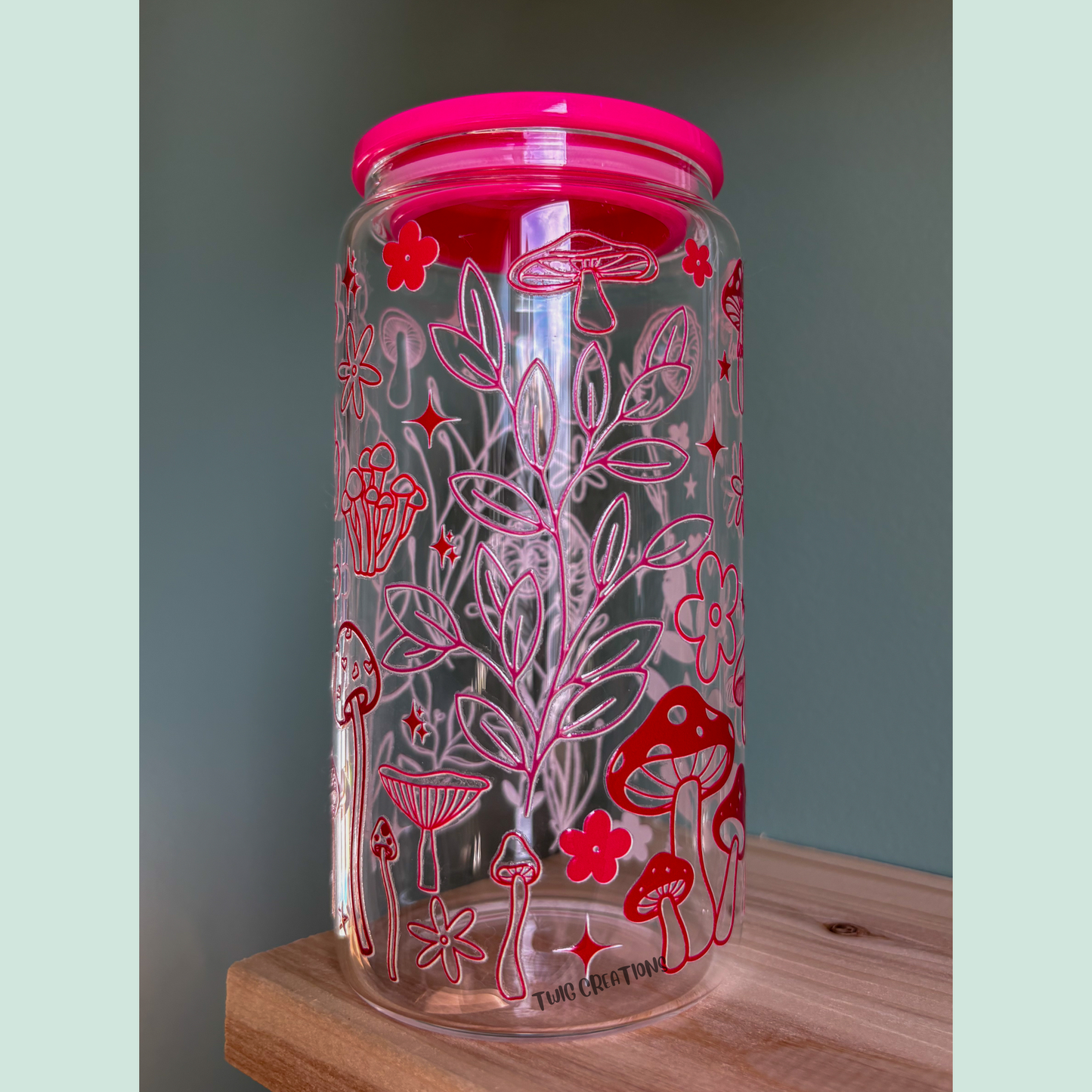 Mushroom Grove 16 oz Glass Cup