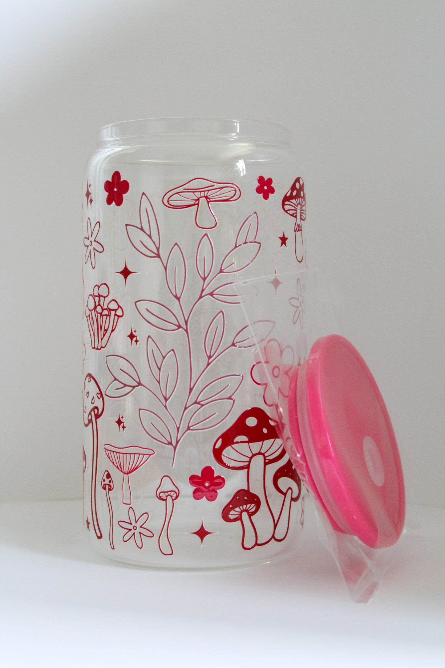 Mushroom Grove 16 oz Glass Cup