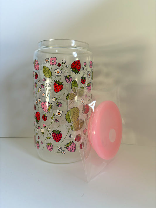 Strawberry Patch 16 oz Glass Cup