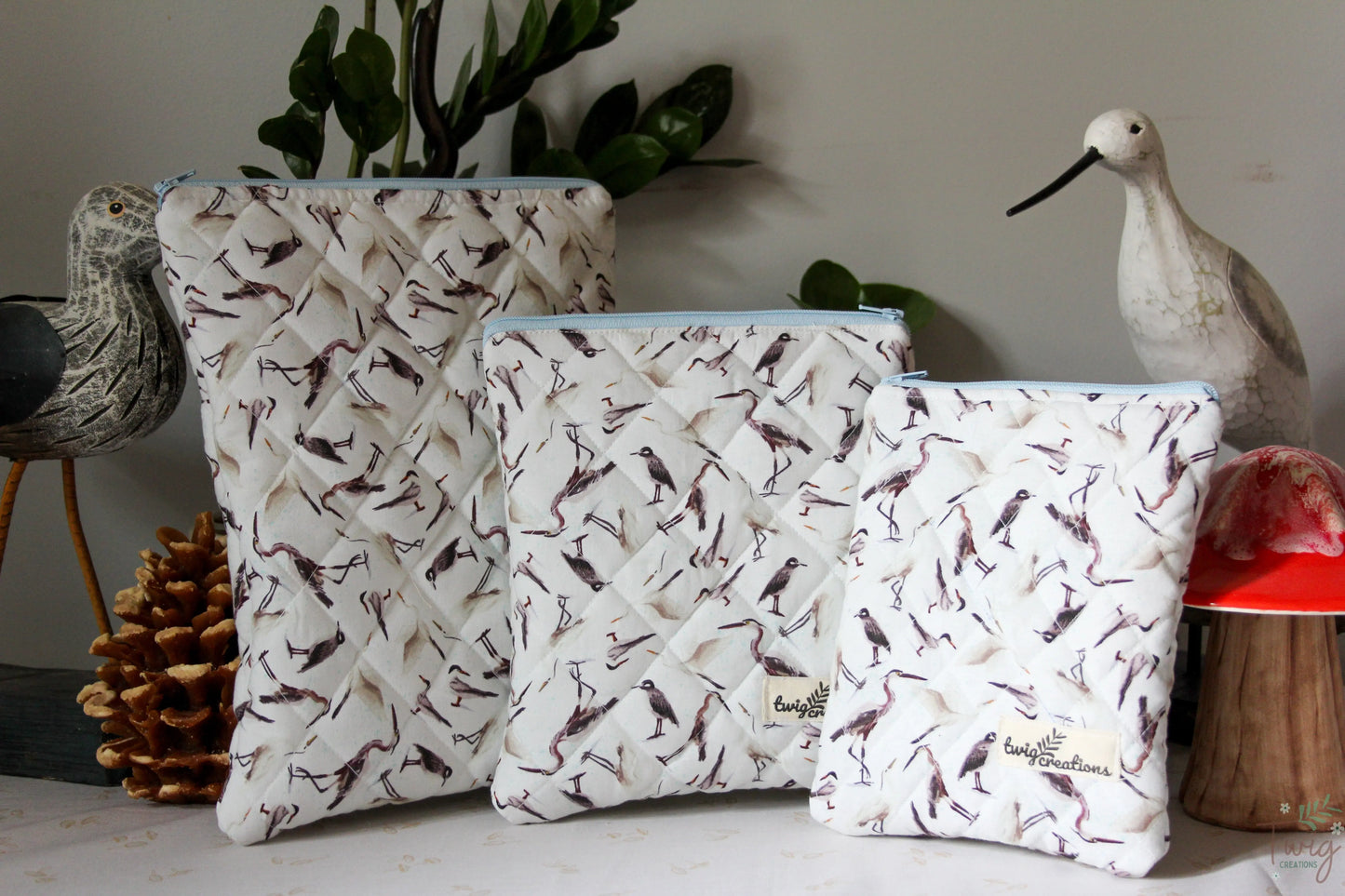 The Waterbirds Pouch